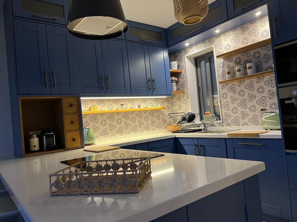 Kitchen or kitchenette, dishwasher, minibar, pet friendly, stove
