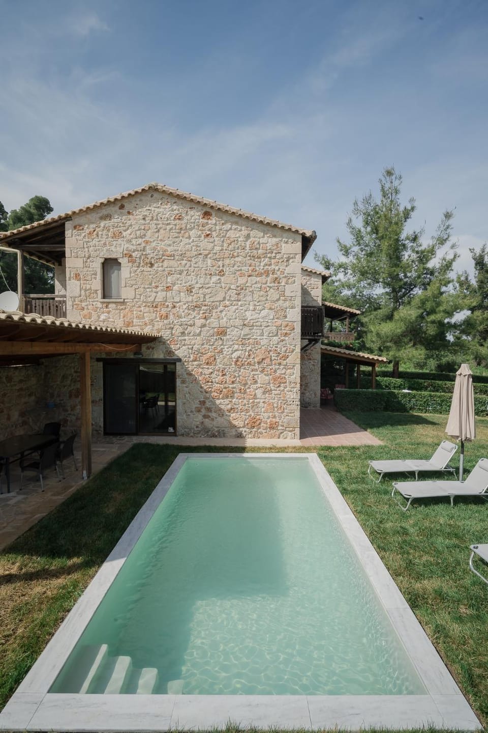 Stone Made Private Pool Villa 4 Kriopigi House in Halkidiki