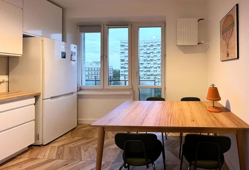 Warsaw Concierge Grójecka View Apartment in Warsaw