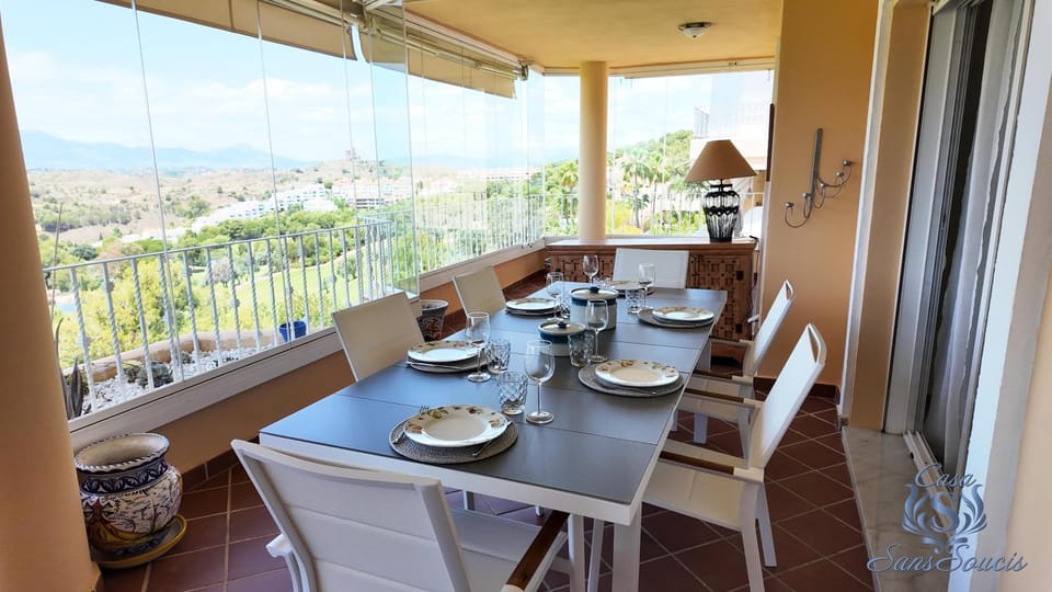 Balcony/Terrace, Dining area