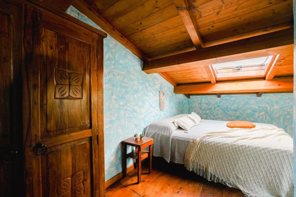 Bed, Photo of the whole room, Bedroom, wardrobe