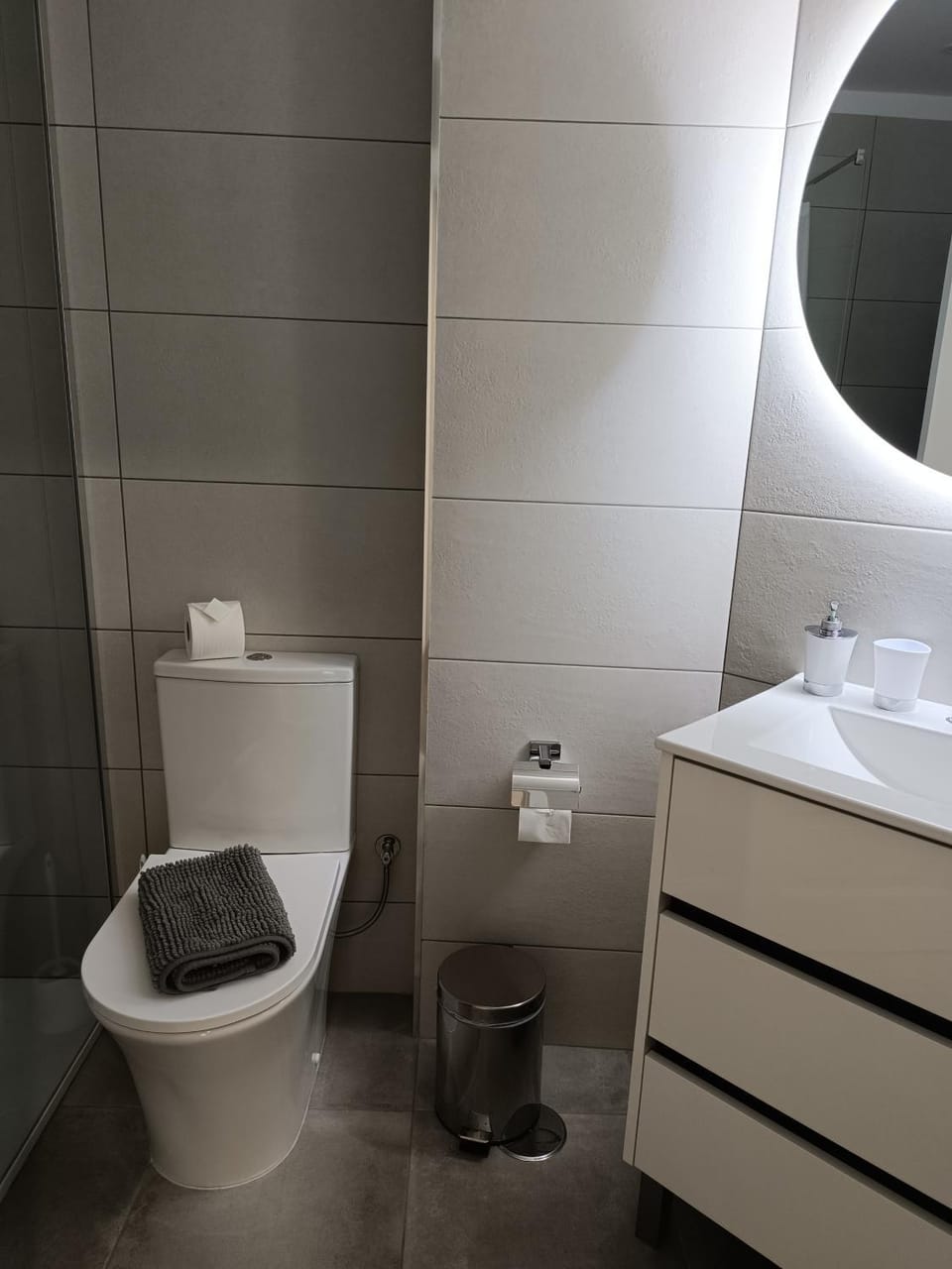 Toilet, Bathroom