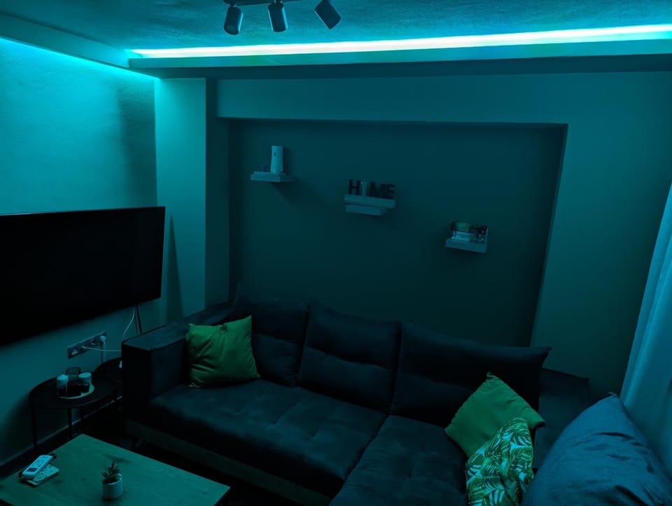 TV and multimedia, Seating area