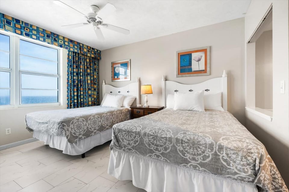 Oceanfront Bliss 2 BR Retreat with Direct Ocean Front Balcony at The Wyndham Ocean Walk Resort House in Florida