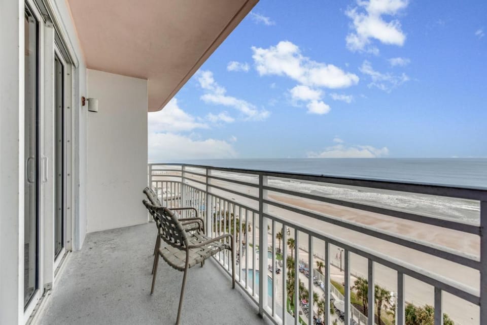 10th Floor Oasis Stunning 2BR with Spacious Private Double Balcony at The Wyndahm Ocean Walk Resort House in Florida