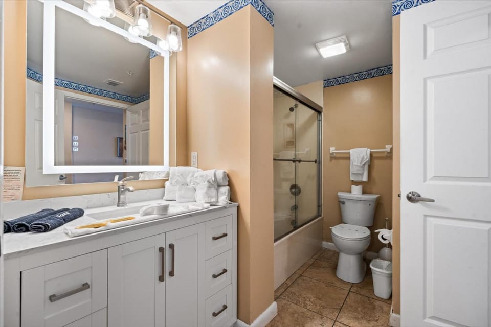 Stunning 5th Floor Oceanfront Retreat - Newly Furnished, at the Wyndham Oceanwalk House in Florida