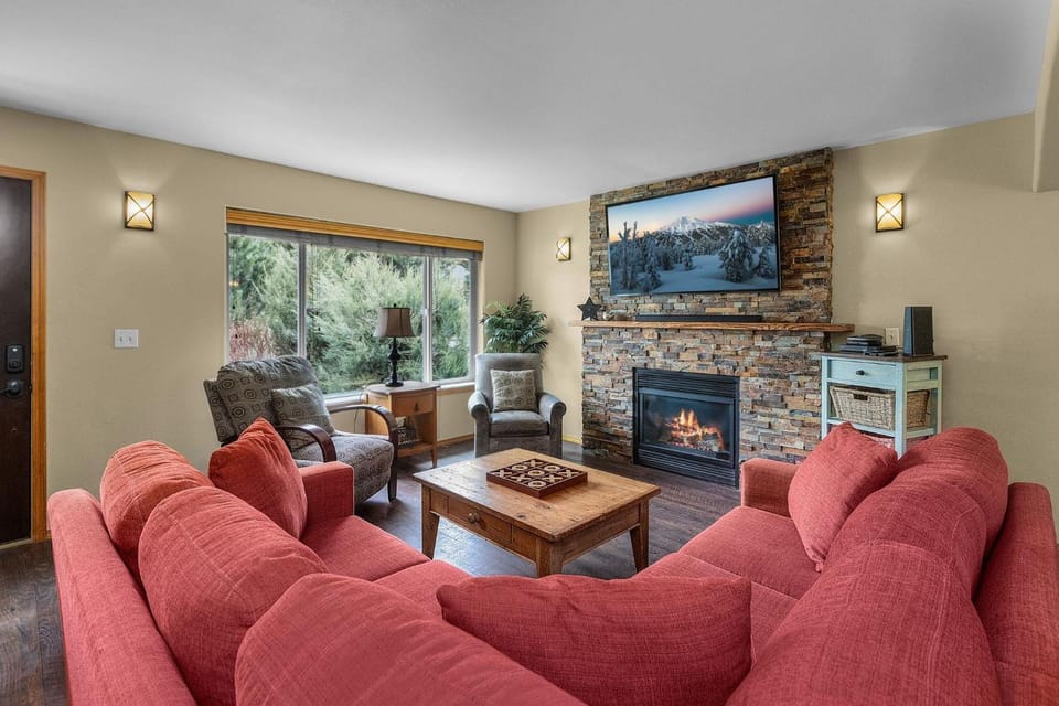 Ye Old Mill Haus in Bend House in Bend