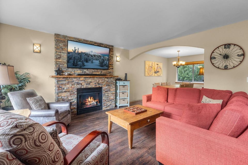 Ye Old Mill Haus in Bend House in Bend