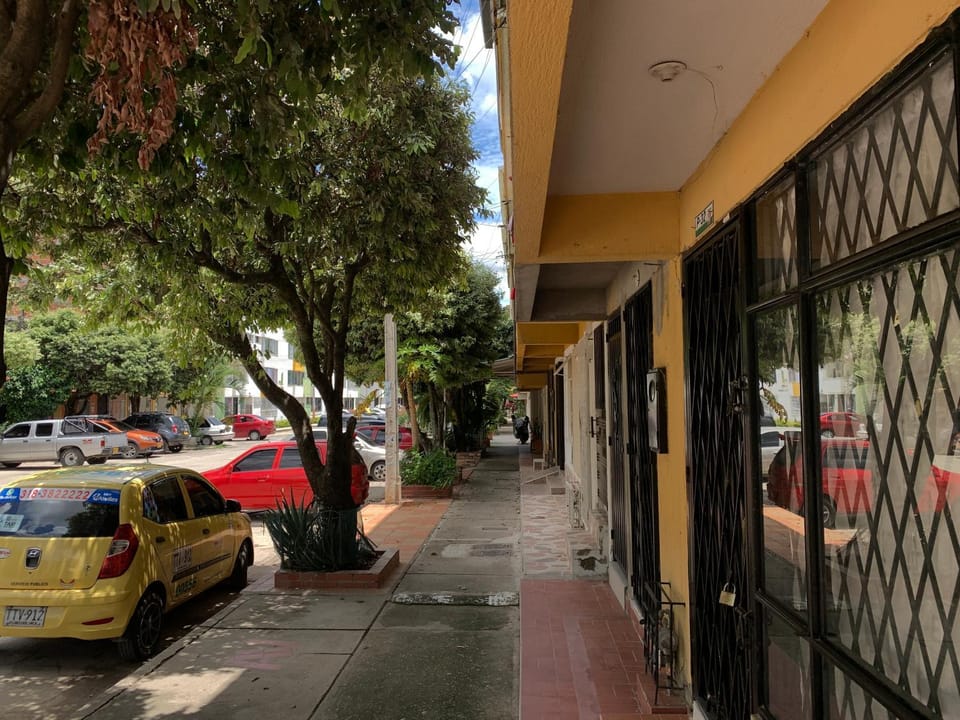 Property building, Neighbourhood, Street view, Location, Parking