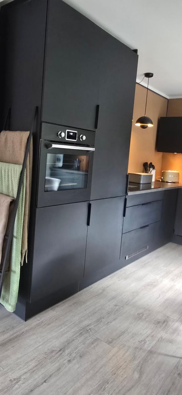 Koselig og moderne leilighet, meget sentralt i Narvik med gratis parkering! Apartment in Nordland, Norway