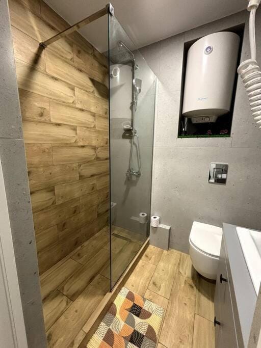 Toilet, Bathroom