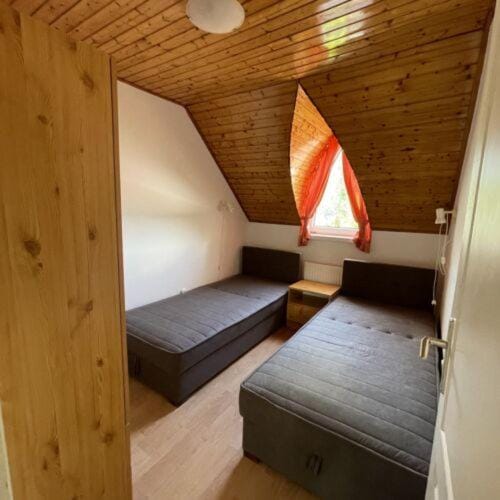Aranypart 4 Apartman Apartment in Siófok