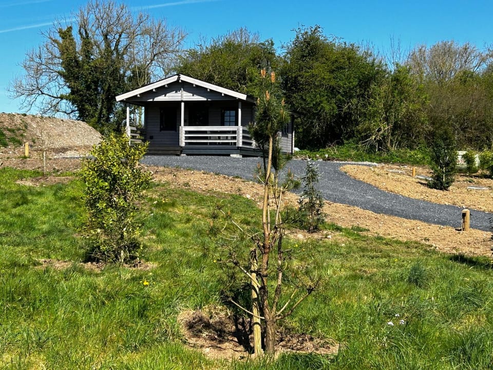 LITTLE ROCK RETREAT Log Cabin with Hot Tub Cabin in Westmeath, Co. Westmeath, Ireland