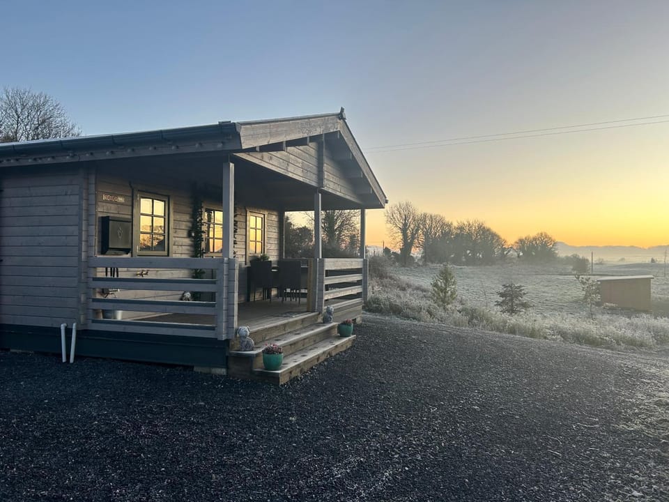 LITTLE ROCK RETREAT Log Cabin with Hot Tub Cabin in Westmeath, Co. Westmeath, Ireland