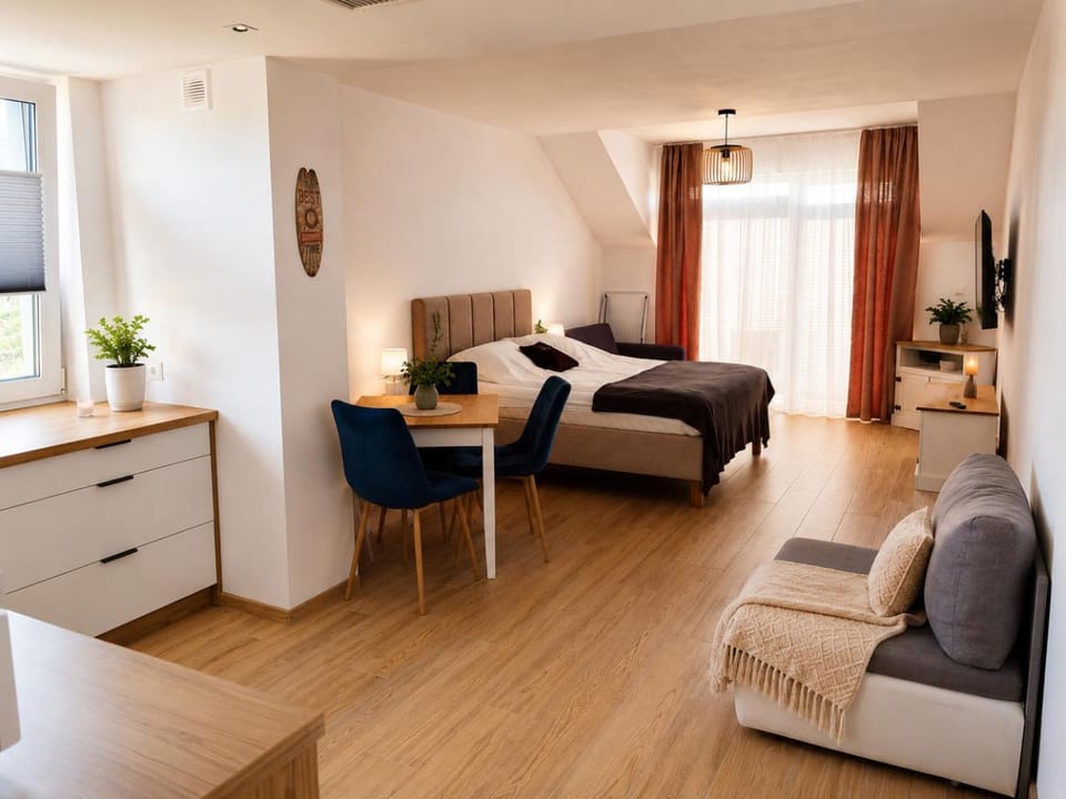 Kitchen or kitchenette, Living room, Dining area