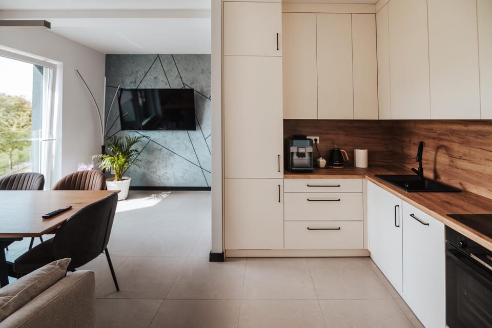 TV and multimedia, Coffee/tea facilities, View (from property/room), View (from property/room), Kitchen or kitchenette, Other, Other, Other, Dining area, dishwasher, stove, stove, kitchen, kitchen