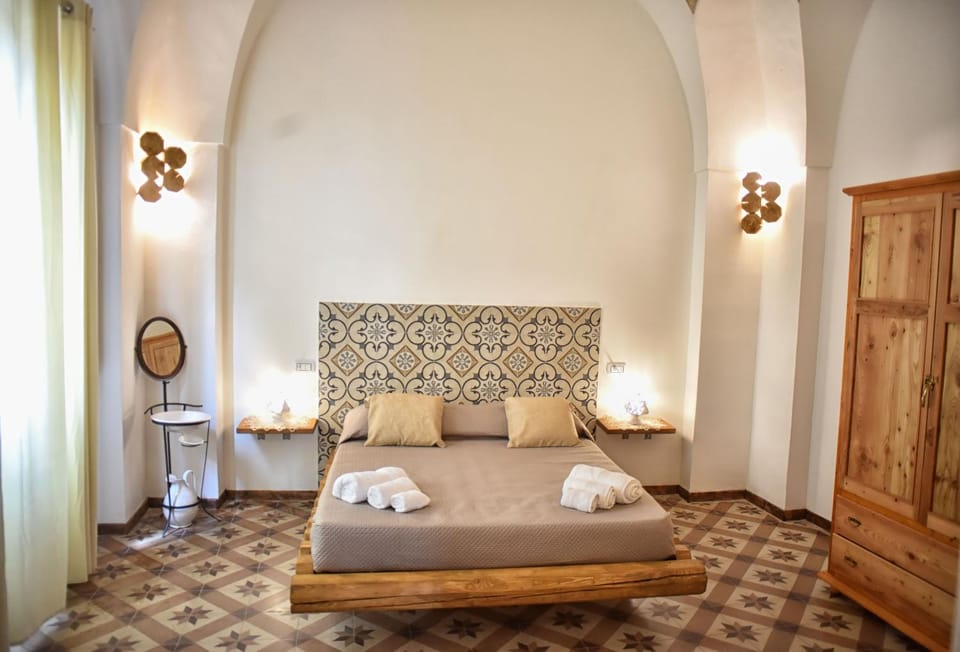 Bed, Photo of the whole room, Bedroom, towels, wardrobe