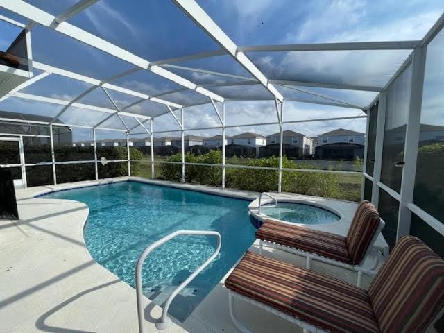 Hot Tub, Balcony/Terrace, Swimming pool