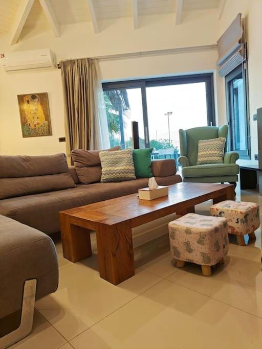 Alexiou Luxury Villa with treehouse Villa in Peloponnese, Western Greece and the Ionian
