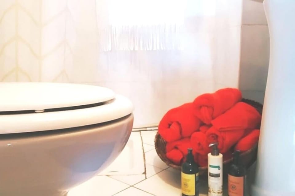 Toilet, Bathroom