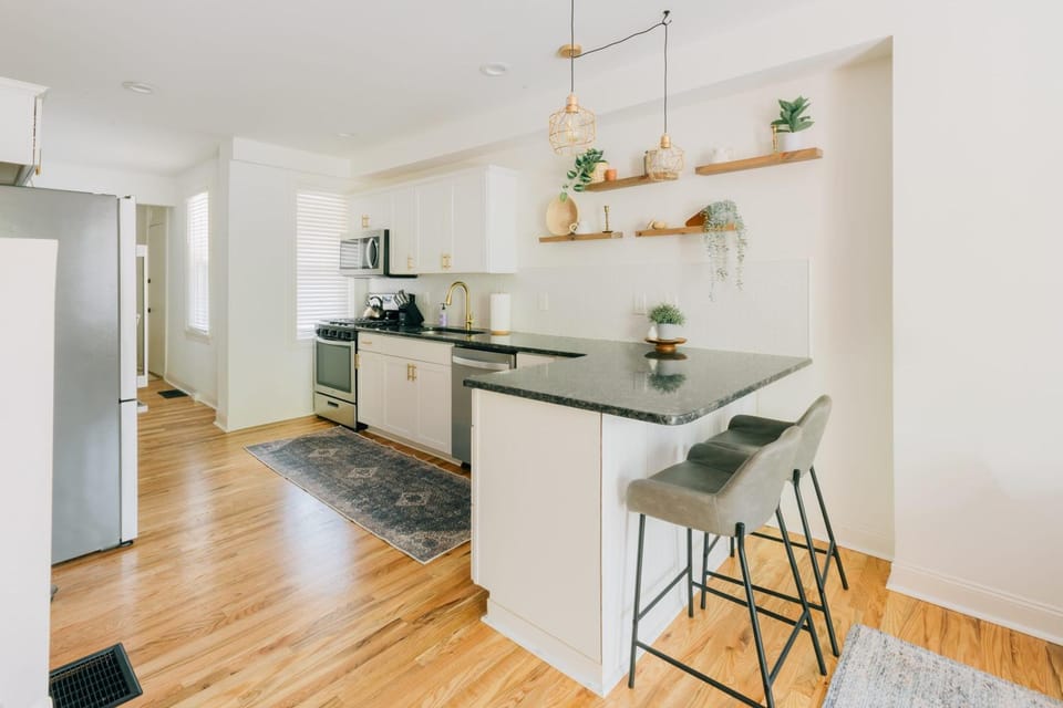 Getaway on Grant heart of Downtown with parking House in Lancaster
