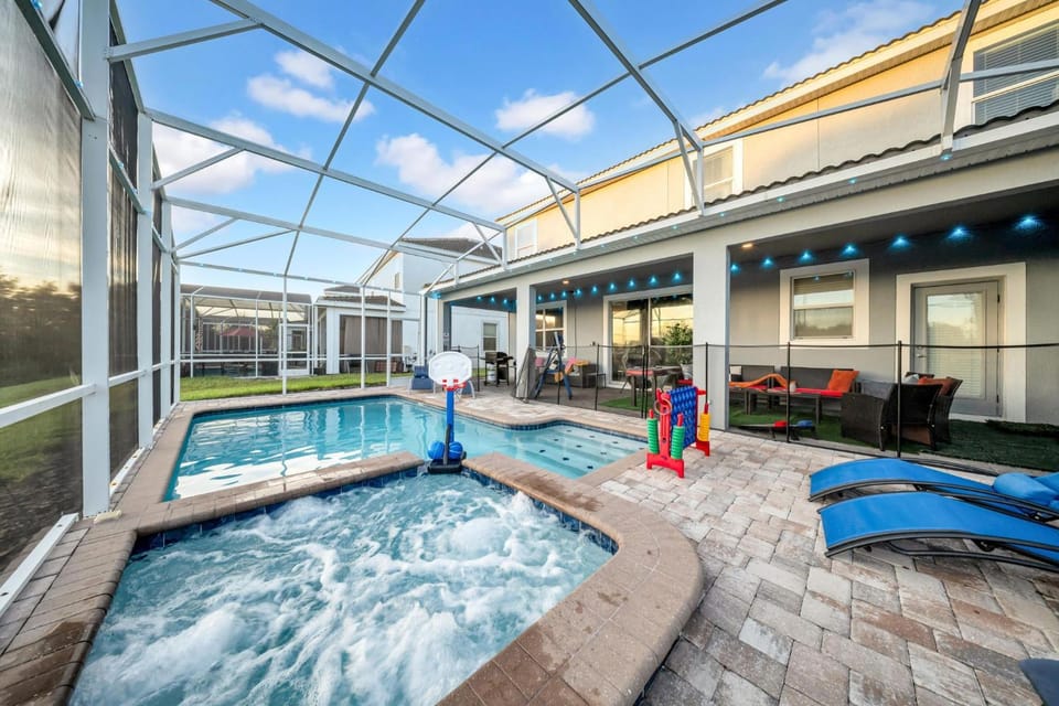 Natural landscape, Pool view, Swimming pool, sunbed