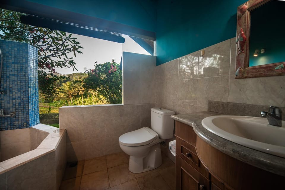 Toilet, Bathroom, Bath