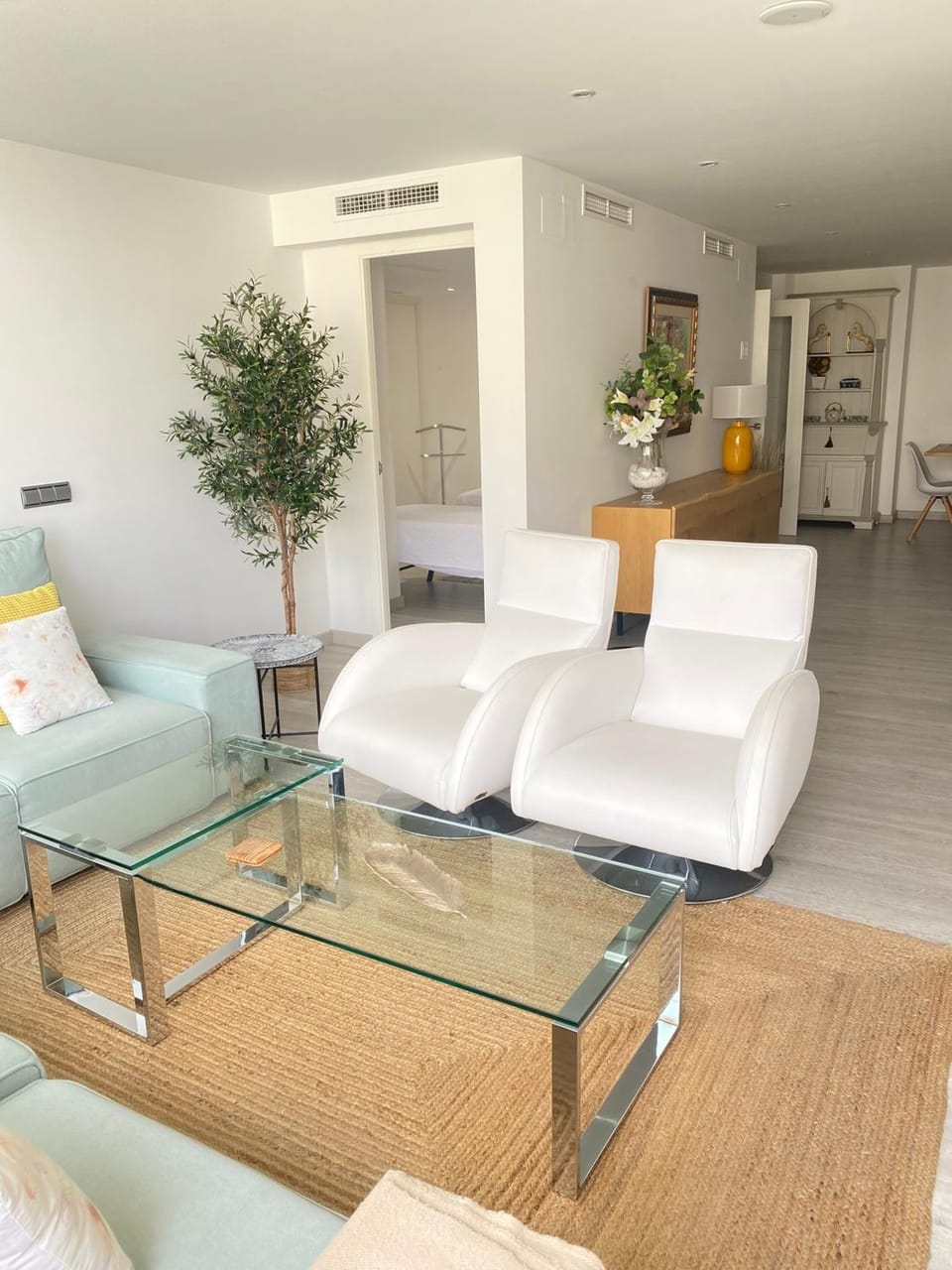 Homely Home Marbel Center Vistas Al Mar Apartment in Marbella