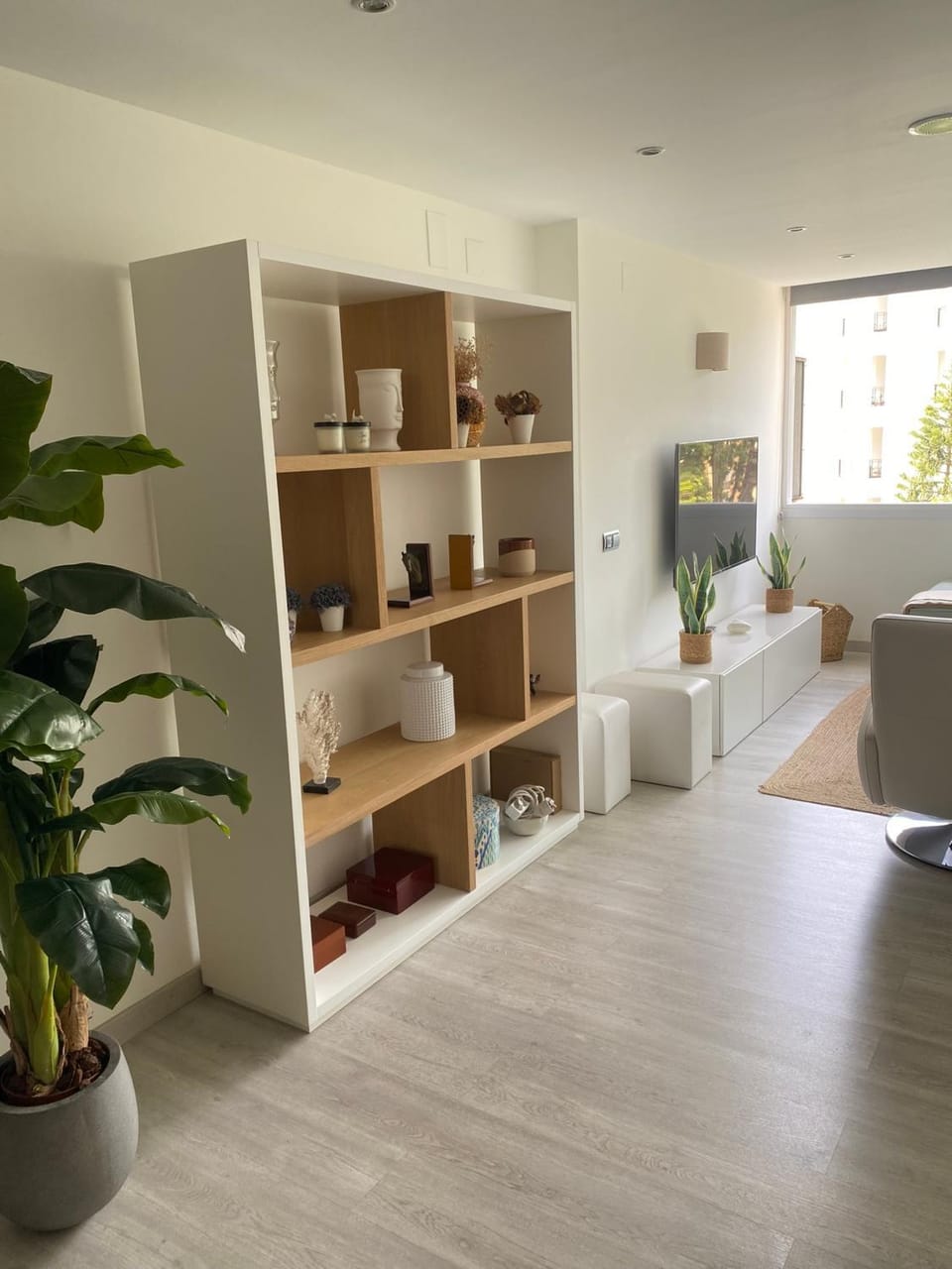 Homely Home Marbel Center Vistas Al Mar Apartment in Marbella