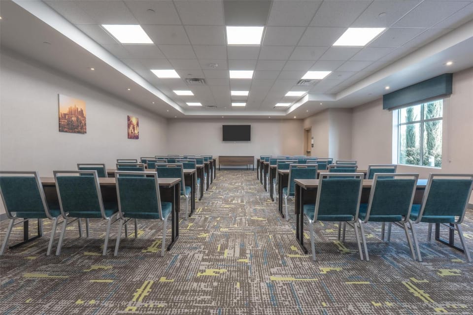 Meeting/conference room