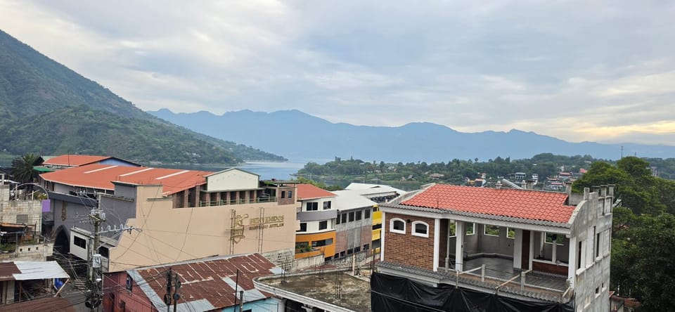 Casa Mendoza Santiago Atitlan Vacation rental in Sololá Department