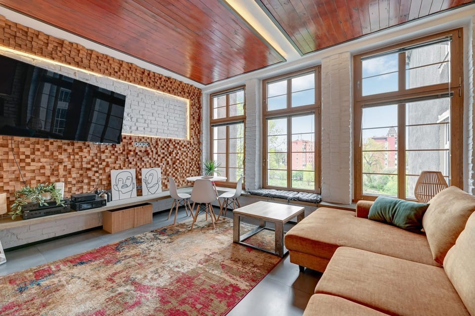 Communal lounge/ TV room, TV and multimedia