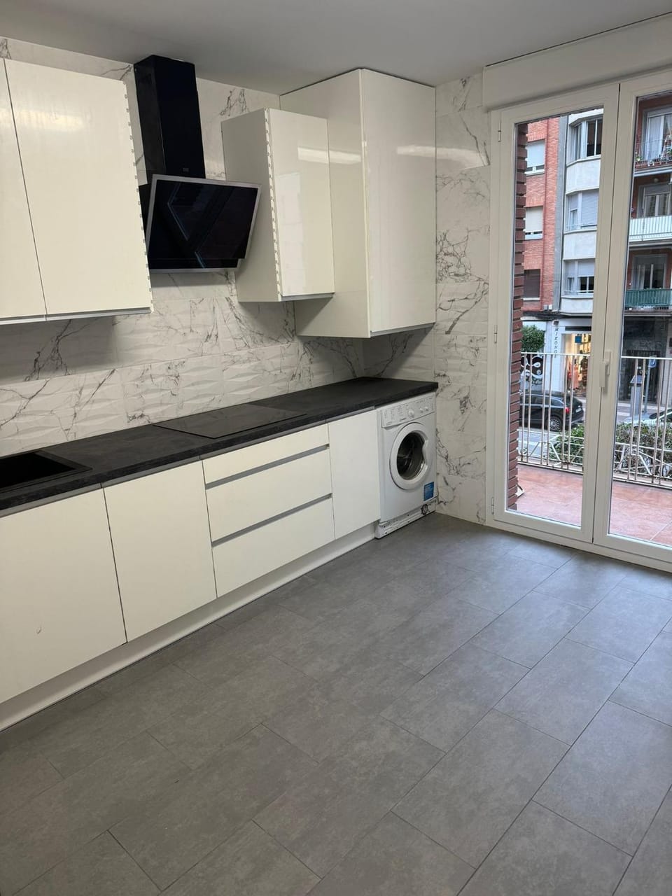 Kitchen or kitchenette, dishwasher, minibar, pet friendly, stove, washing machine