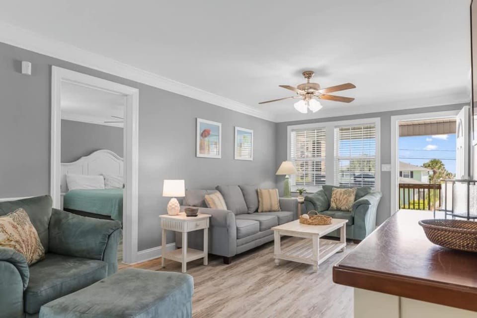 Lovely Updated Vacation Home*Private Pool*6BR*P138 House in North Myrtle Beach