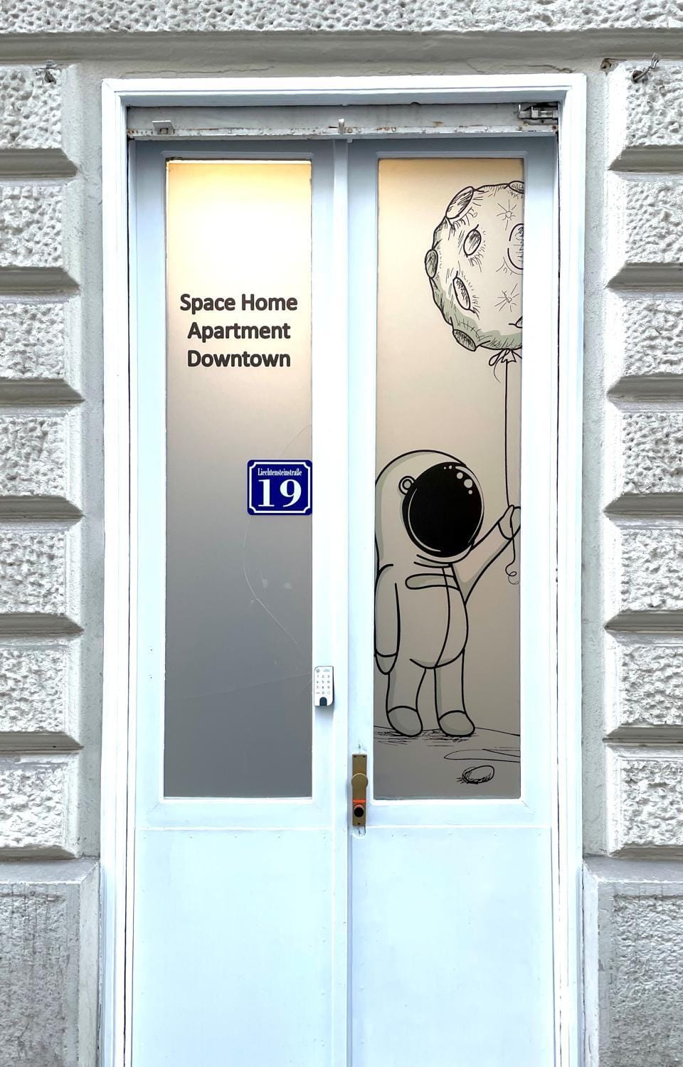 Space Home Apartment - Downtown Capsule hotel in Vienna