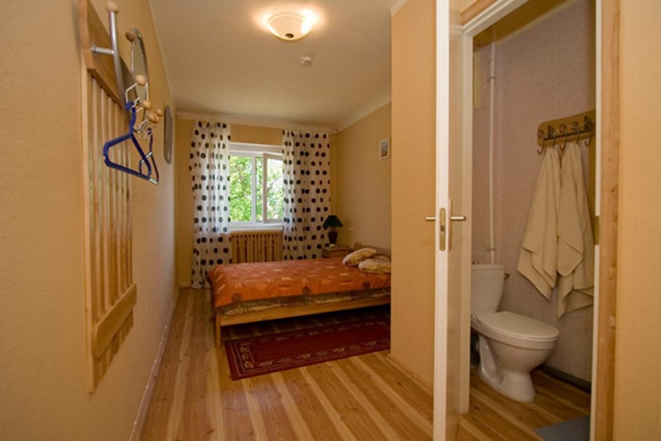 Bathroom, Photo of the whole room, Bedroom
