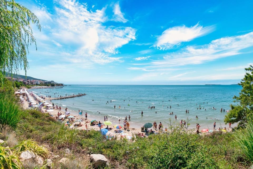 Day, People, Natural landscape, Beach, Sea view