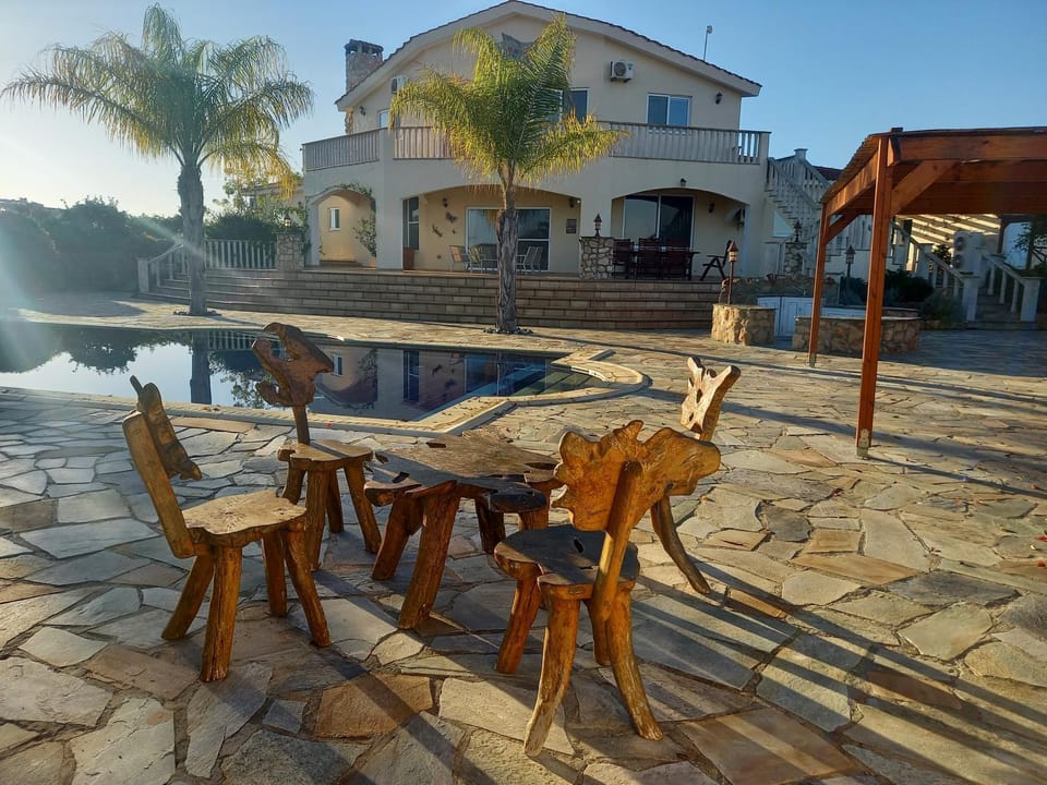 Patio, Balcony/Terrace, Pool view, Swimming pool