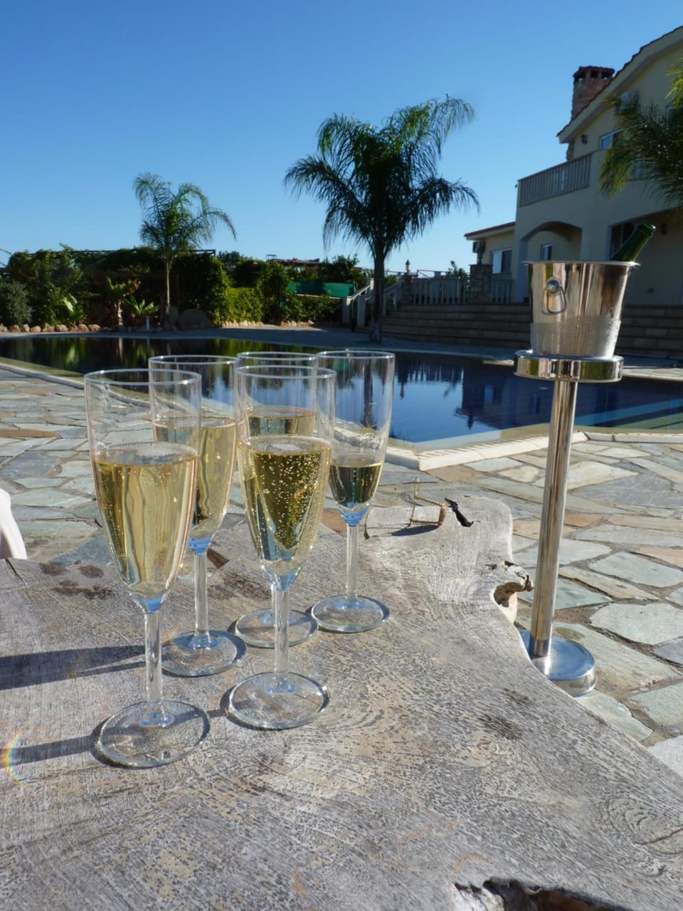 Day, Natural landscape, Balcony/Terrace, Pool view, Swimming pool