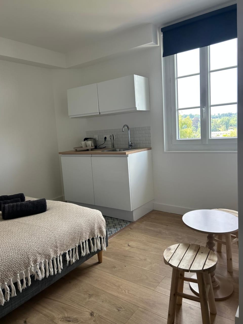 Chambre toute équipée Bed and Breakfast in Lisieux