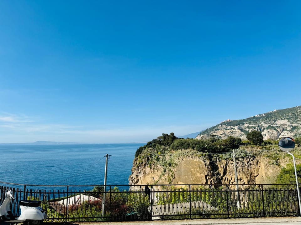 Day, Natural landscape, Mountain view, Sea view