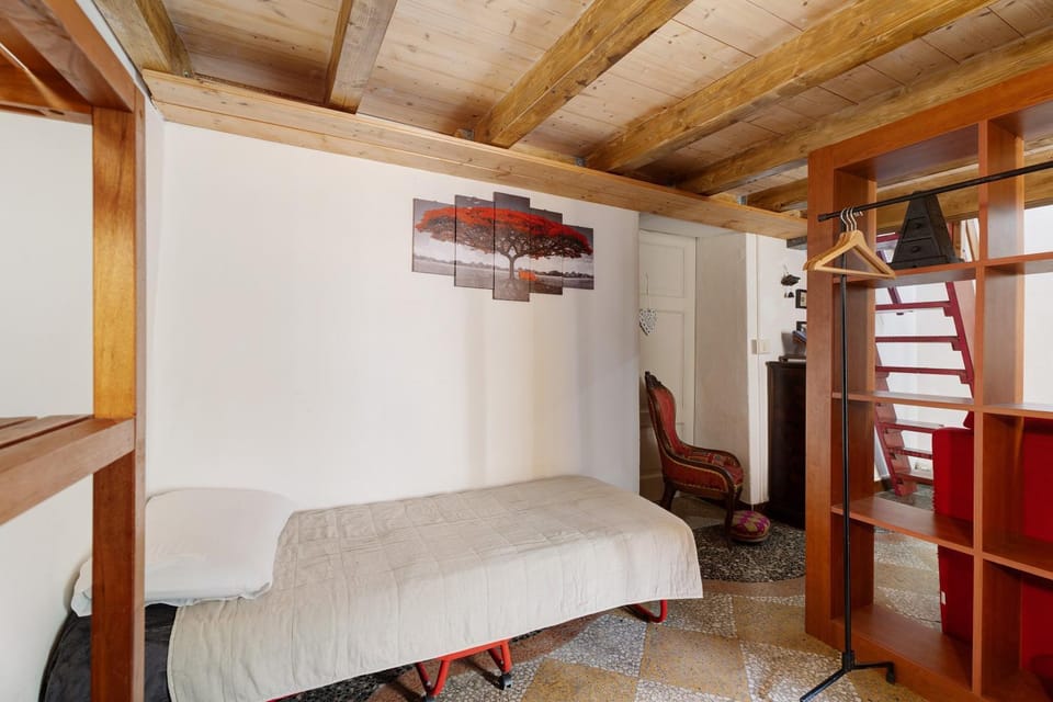 Property building, Living room, Bedroom