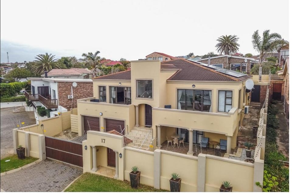17 Villa Leadwood Villa in Eastern Cape