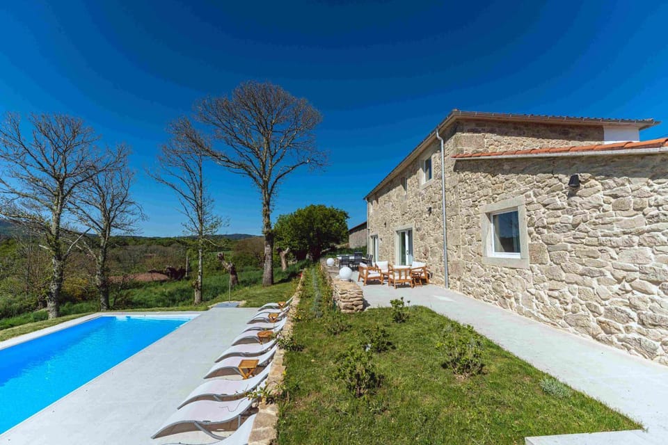 Reverence Villas Caldelas House in Galicia