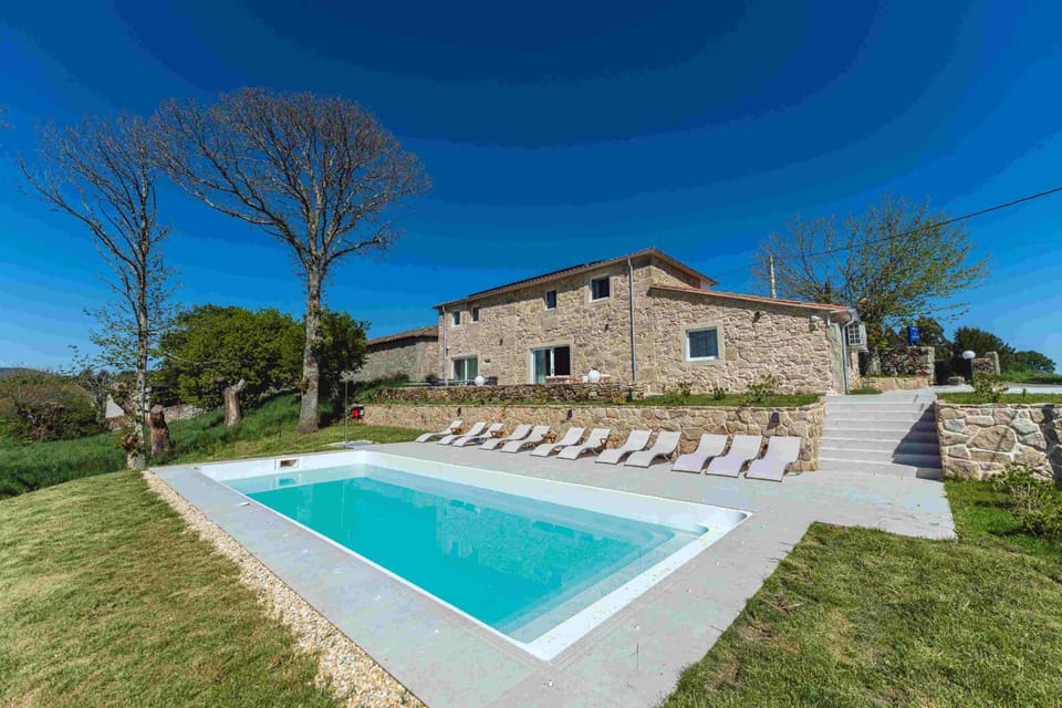 Reverence Villas Caldelas House in Galicia