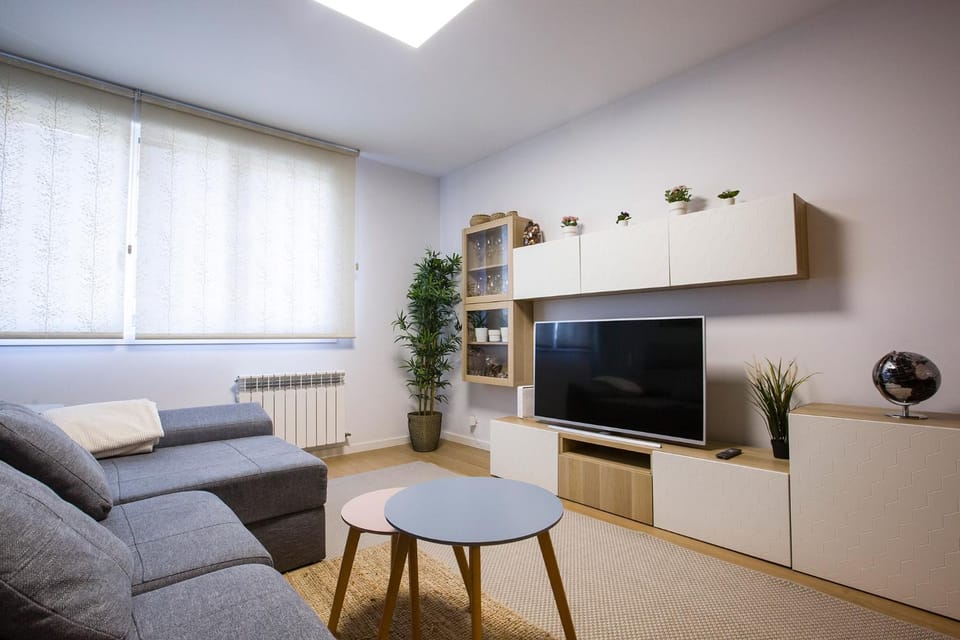 TV and multimedia, Living room, internet