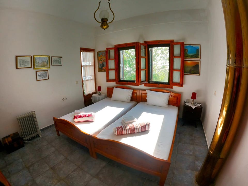 Bed, Photo of the whole room, Bedroom, towels, wardrobe