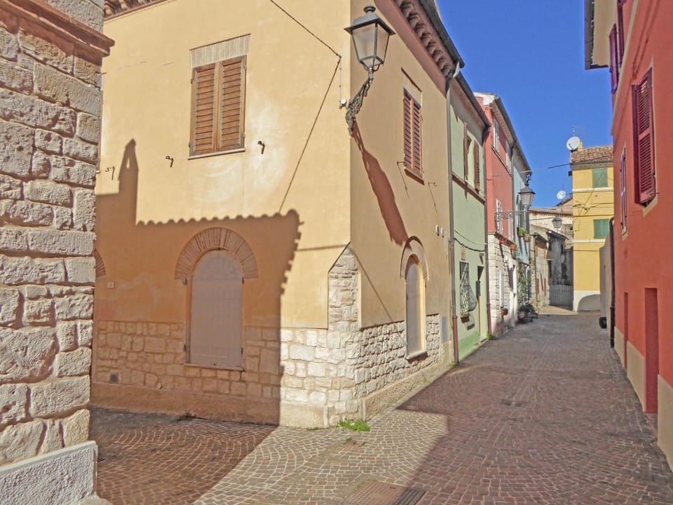 Property building, Day, Landmark view