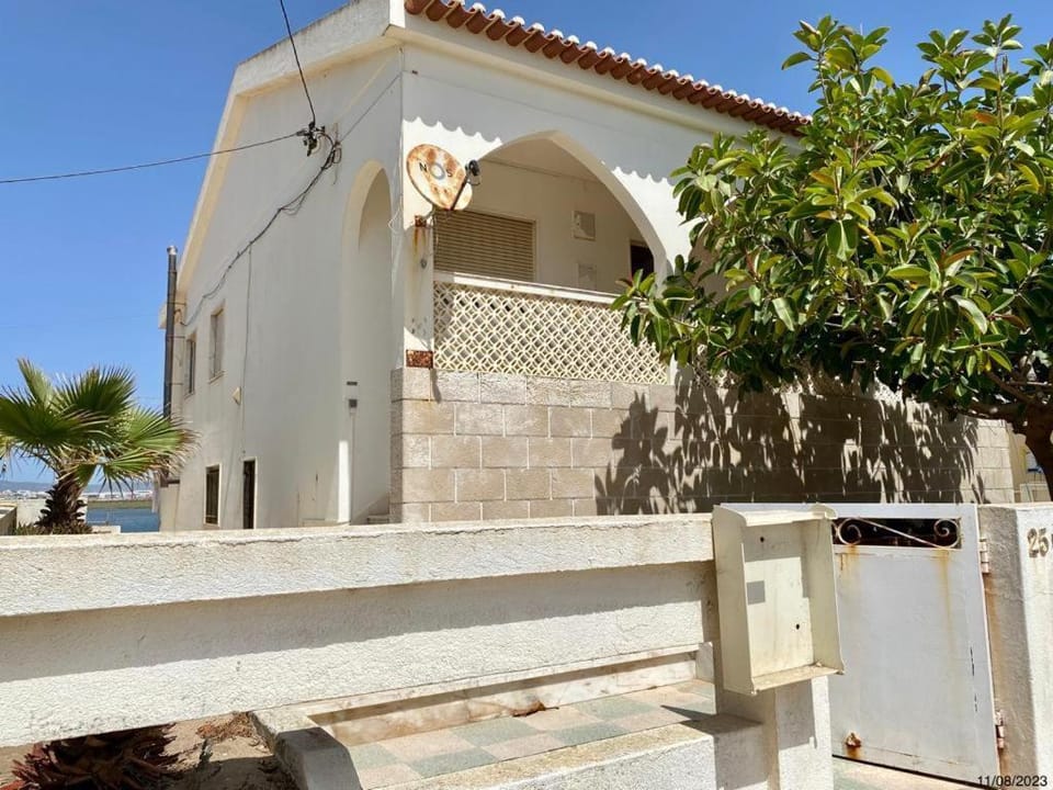 Blife Faya private rooms Vacation rental in Faro