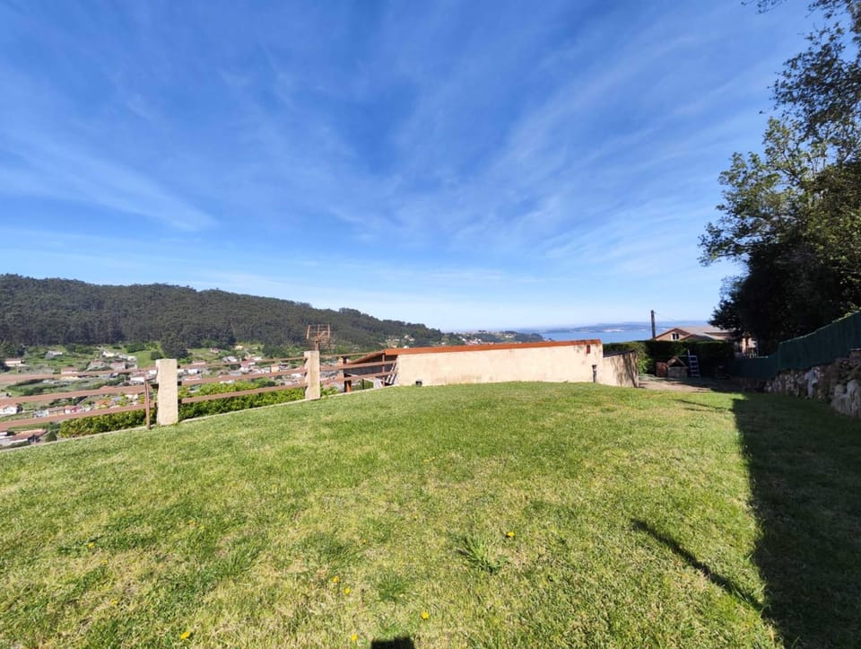 Off site, Mountain view